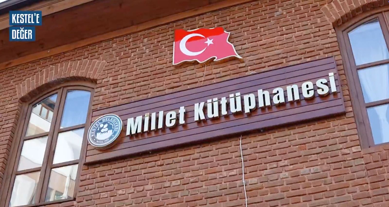 Eğitim yolculuğunda gençlerimizi yalnız bırakmıyoruz