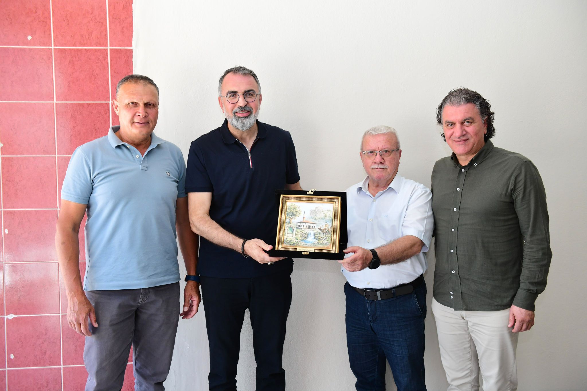 Geçmişten bugüne davamıza ve ilçemize emek veren kıymetli yol arkadaşlarımızla bir araya geldik.