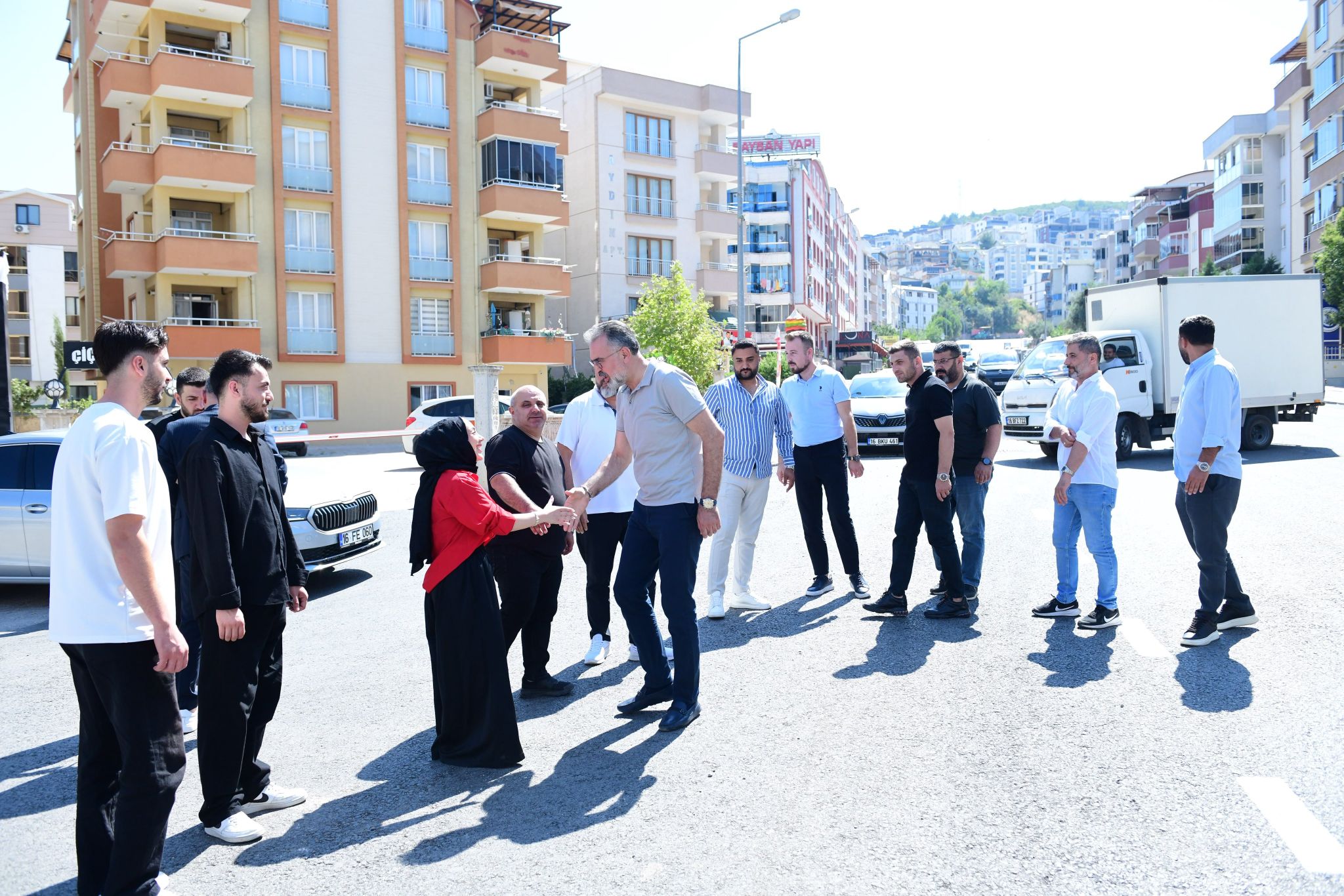 Eğitim Caddesi’nde esnafımızı ziyaret ederek hasbihâl ettik. 